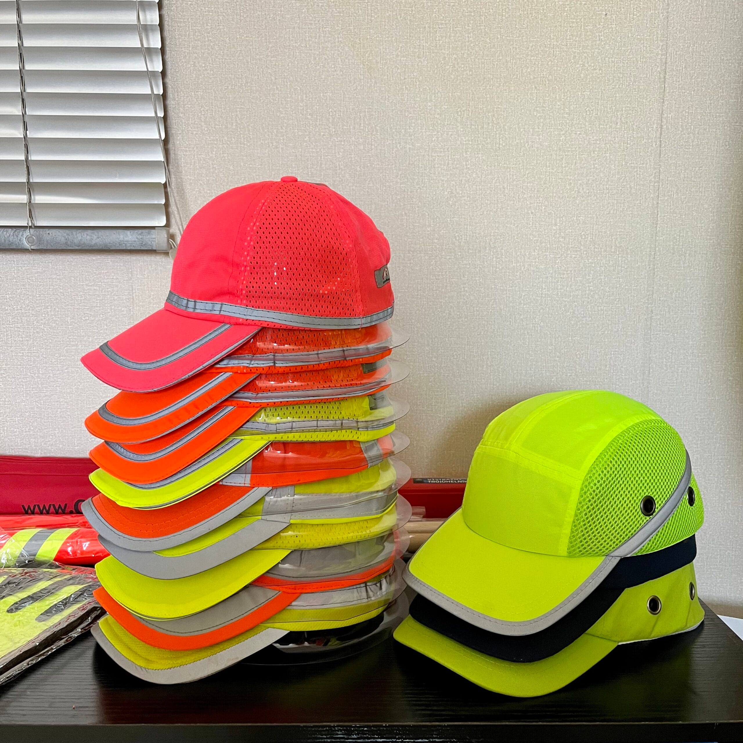 SUM SAFETY CAPS & HATS